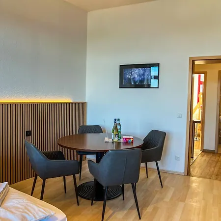 Homely Burgblick Parkplatz Wlan Kueche Zentral Appartamento Meißen