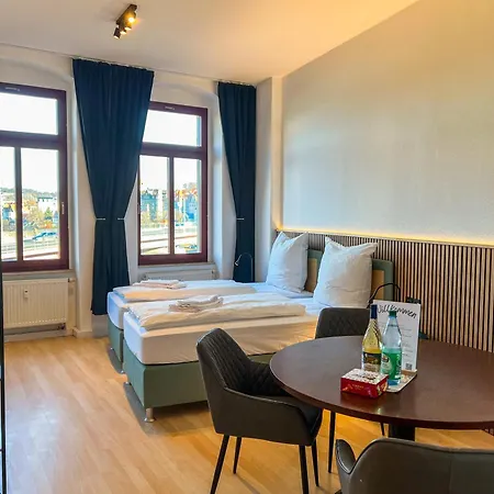 Homely Burgblick Parkplatz Wlan Kueche Zentral Meißen